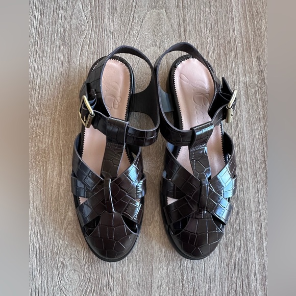 J. Crew Winona Fisherman Sandals in Croc-Embossed Leather Dark Brown 10 NWB - Picture 2 of 11